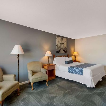 Surestay Plus Hotel By Best Western Berkeley Springs Extérieur photo