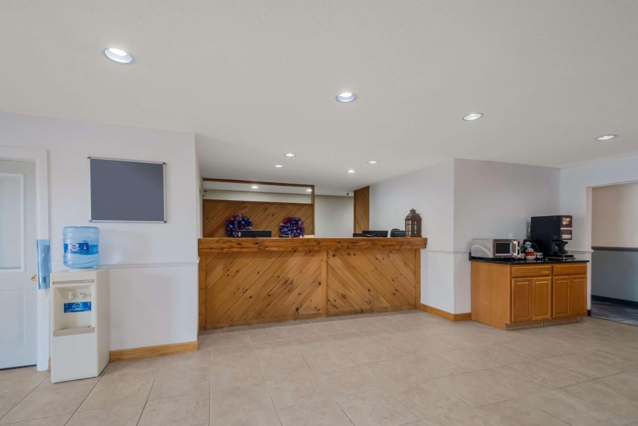Surestay Plus Hotel By Best Western Berkeley Springs Extérieur photo