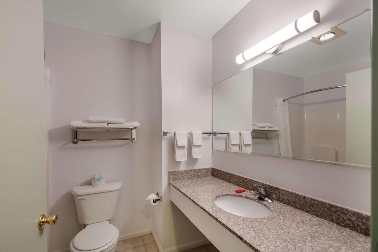 Surestay Plus Hotel By Best Western Berkeley Springs Extérieur photo
