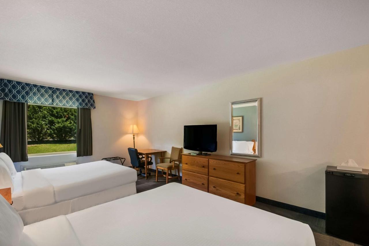 Surestay Plus Hotel By Best Western Berkeley Springs Extérieur photo