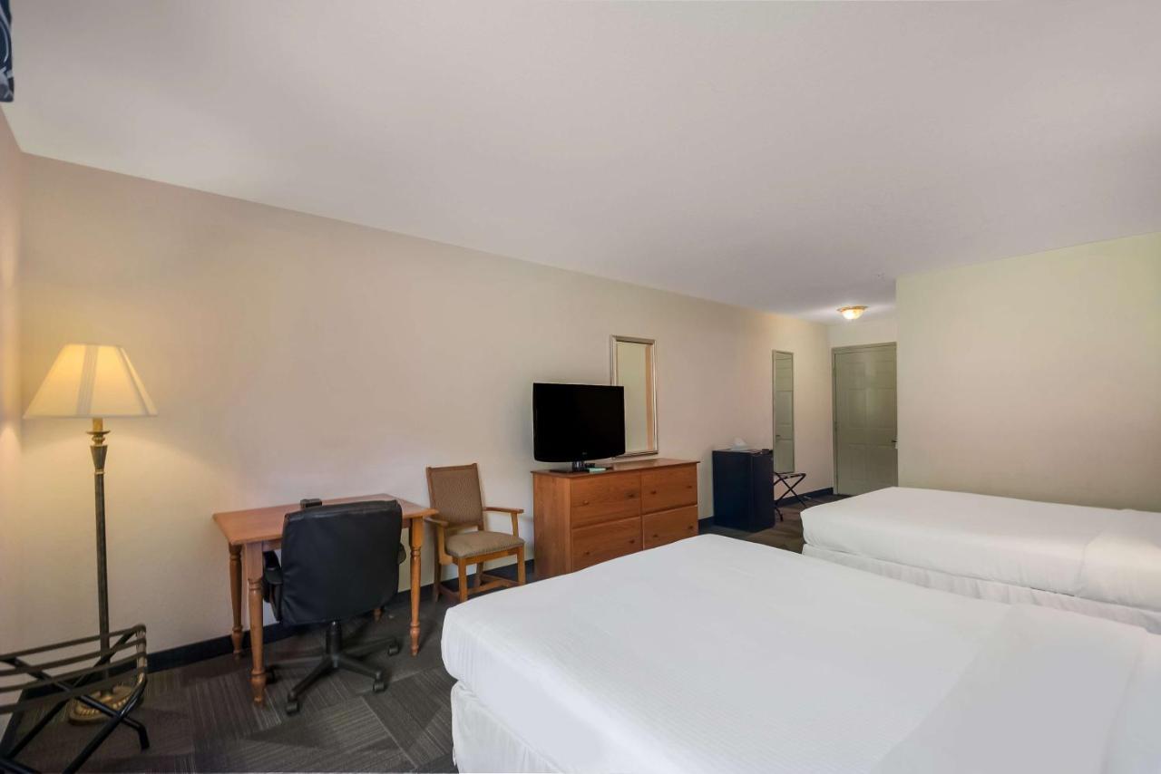Surestay Plus Hotel By Best Western Berkeley Springs Extérieur photo