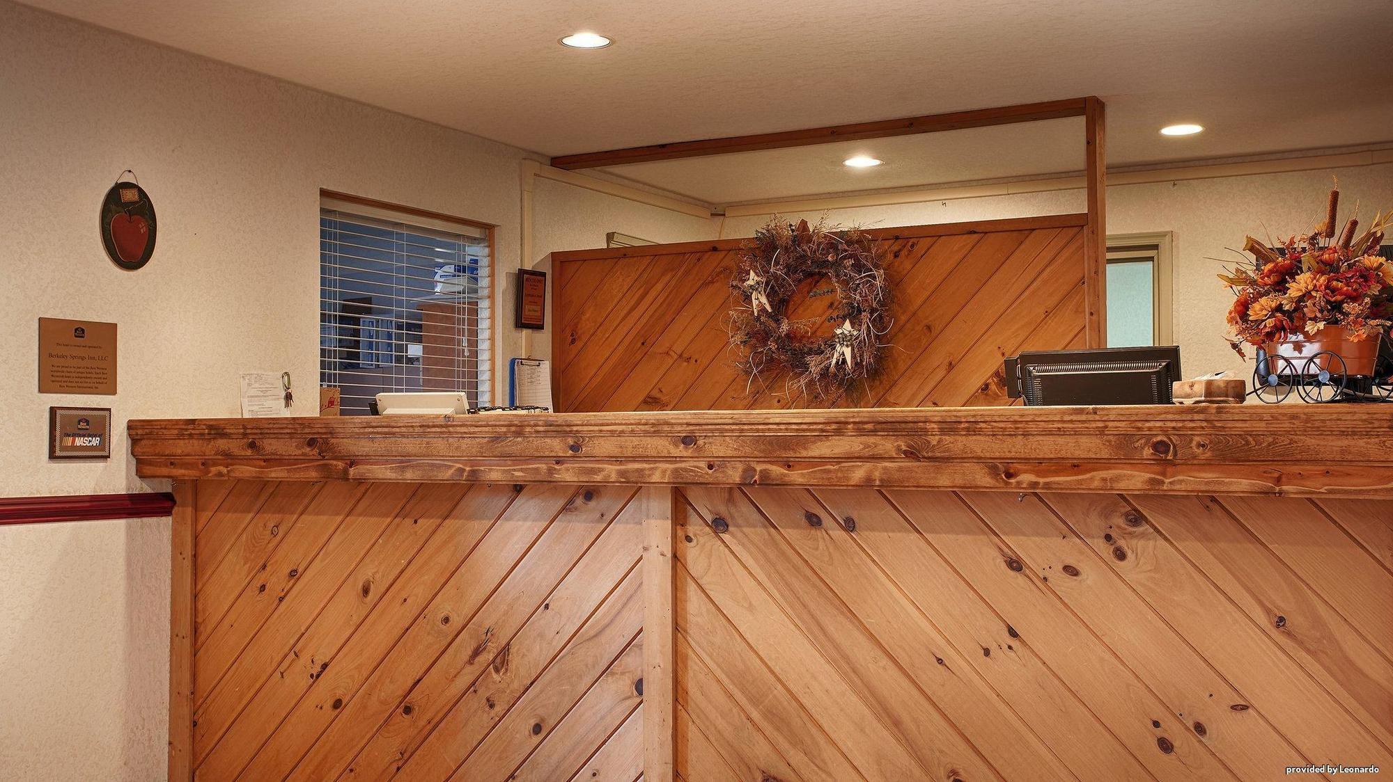 Surestay Plus Hotel By Best Western Berkeley Springs Extérieur photo