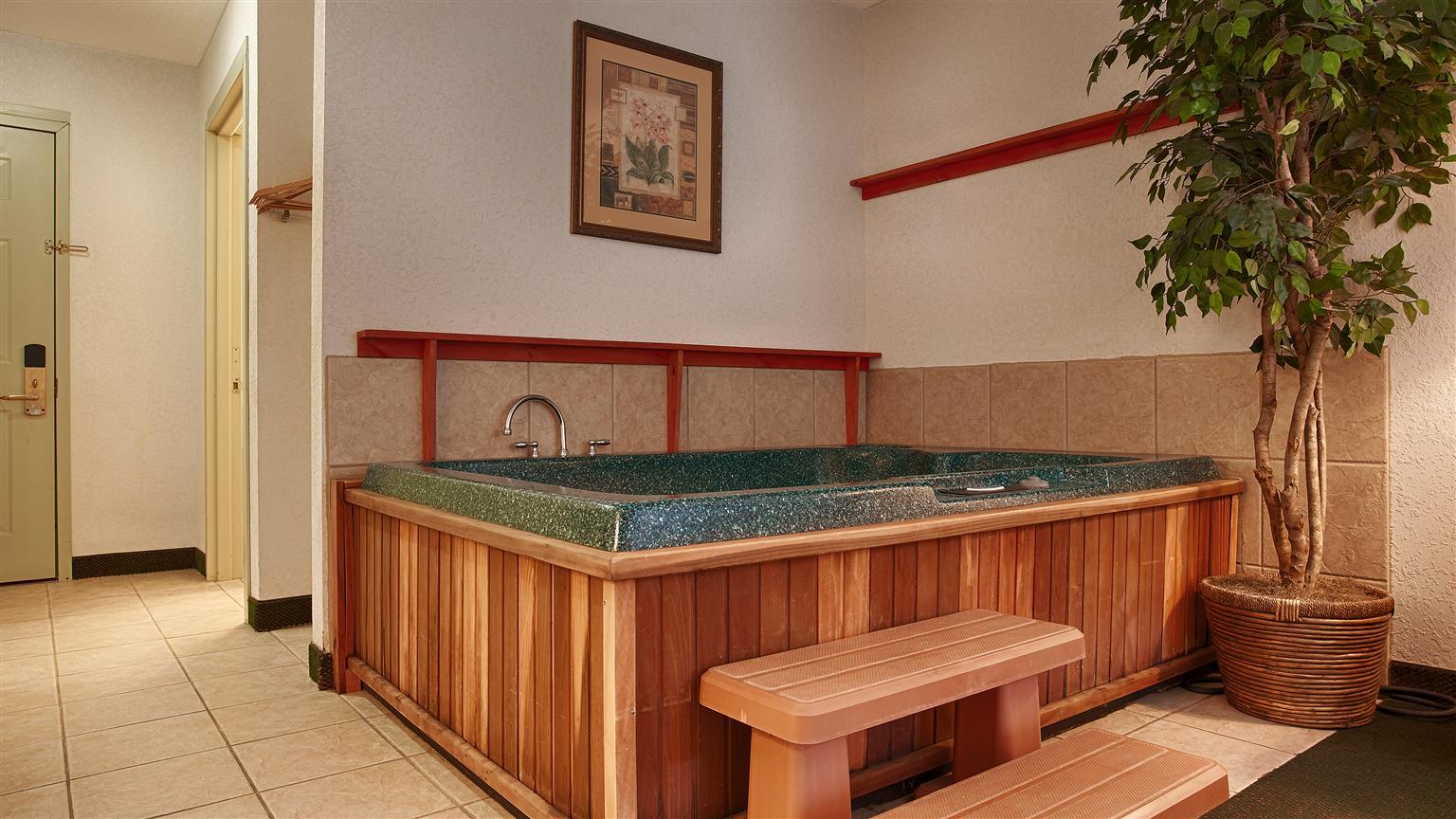Surestay Plus Hotel By Best Western Berkeley Springs Extérieur photo