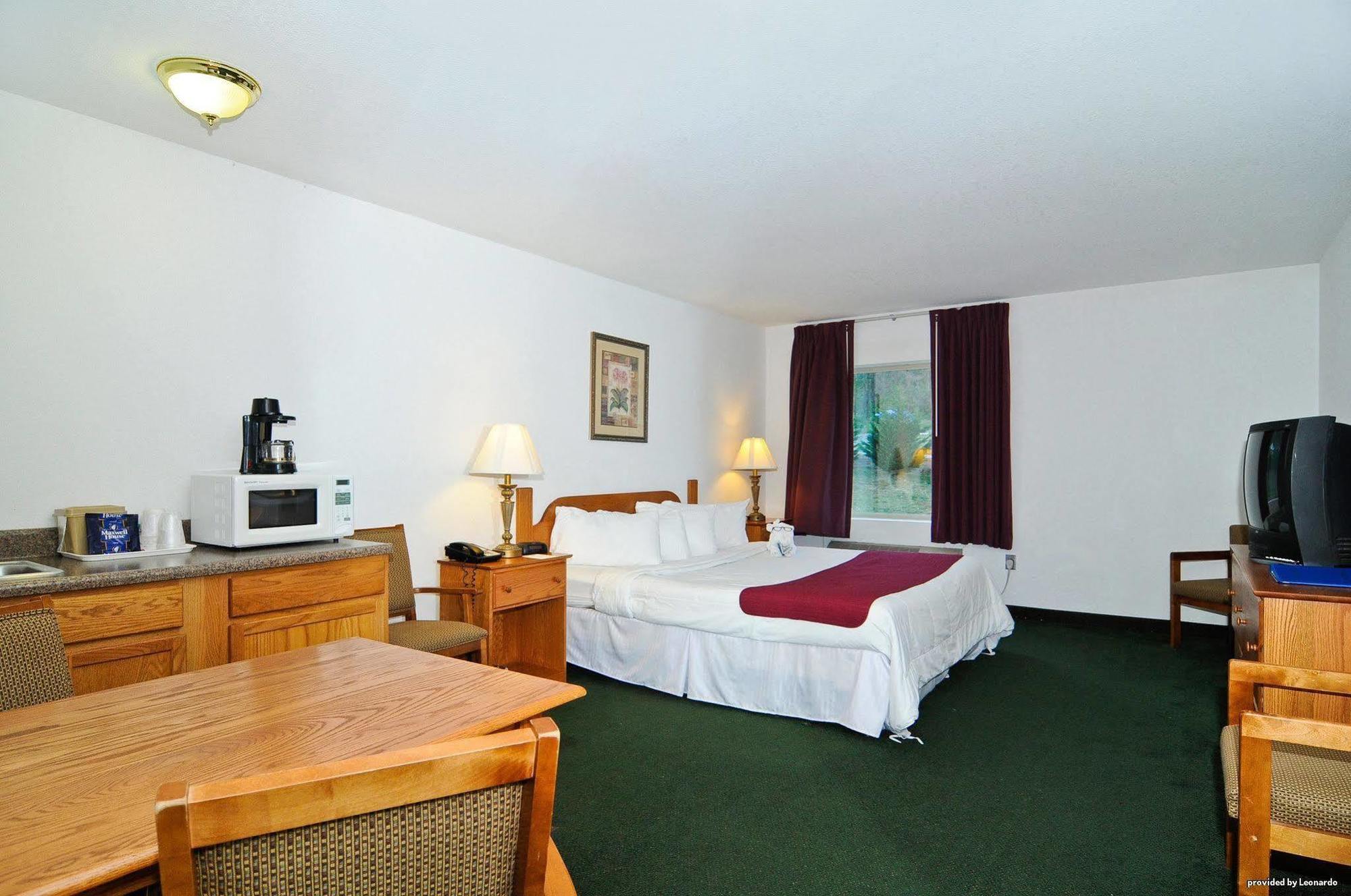 Surestay Plus Hotel By Best Western Berkeley Springs Chambre photo