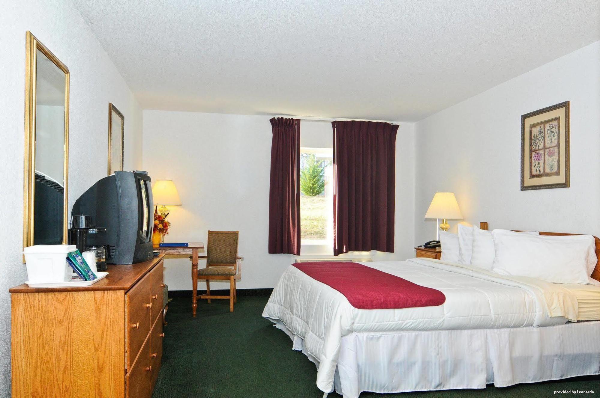 Surestay Plus Hotel By Best Western Berkeley Springs Chambre photo