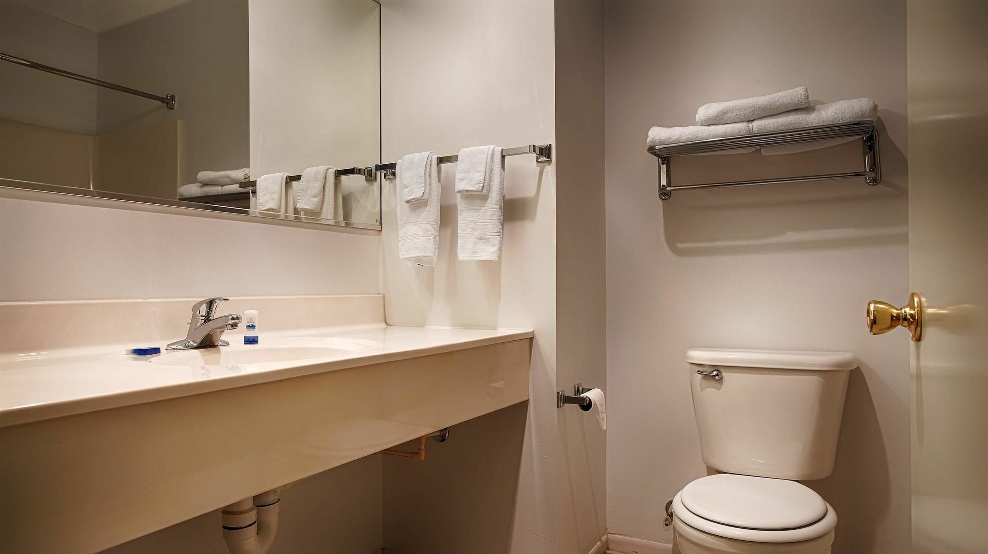 Surestay Plus Hotel By Best Western Berkeley Springs Extérieur photo